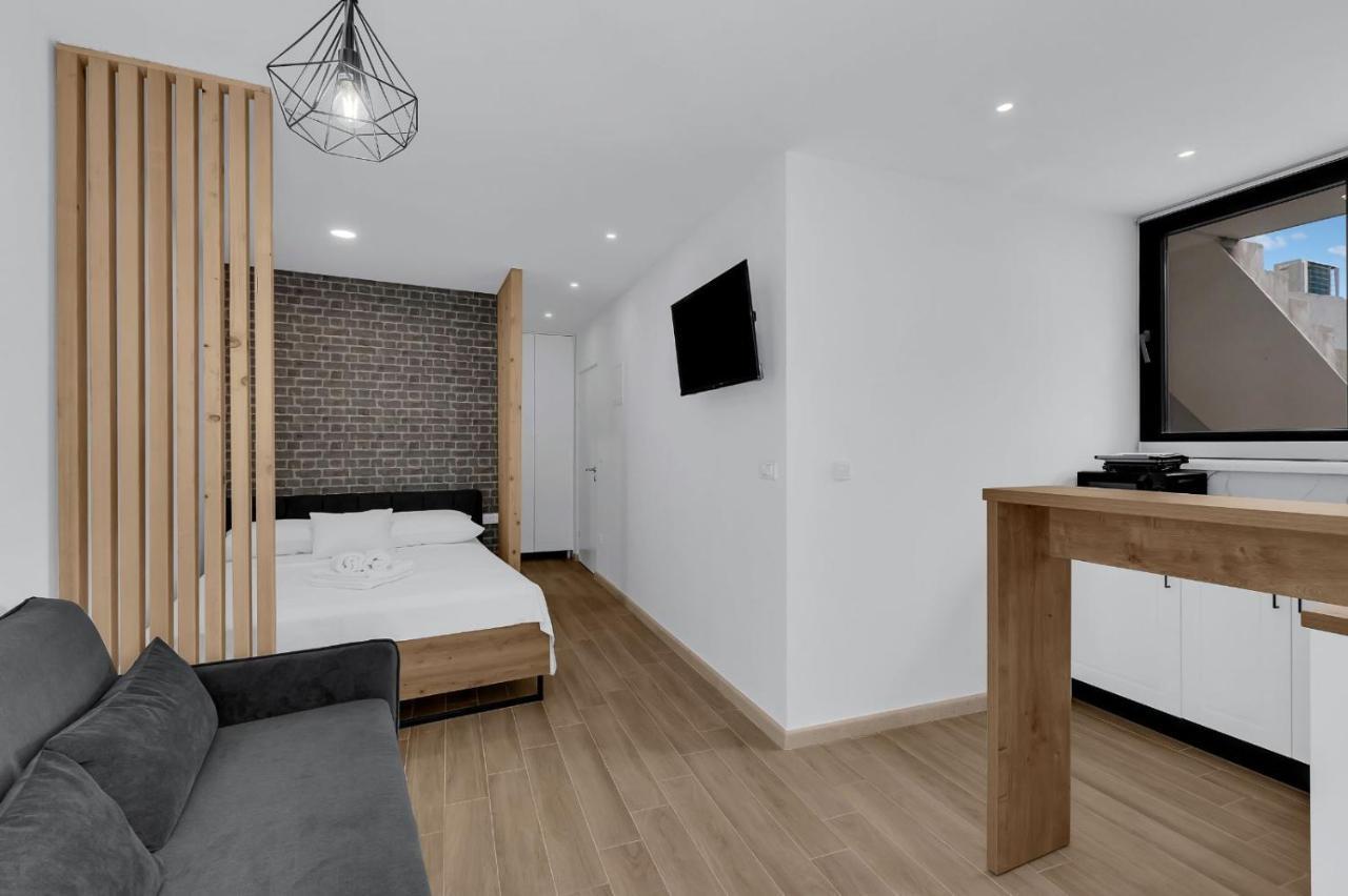 Apartments Lucky Brela Dış mekan fotoğraf